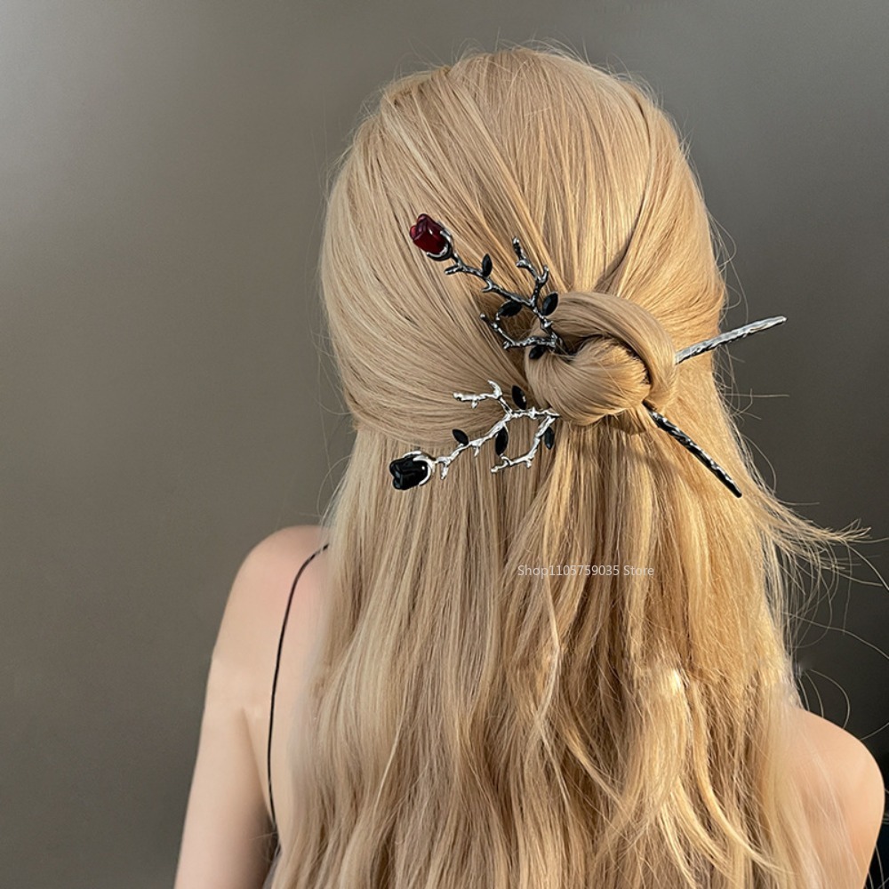 Vintage Tech Accessories - Vintage Metal Red Rose Flower Hairpins