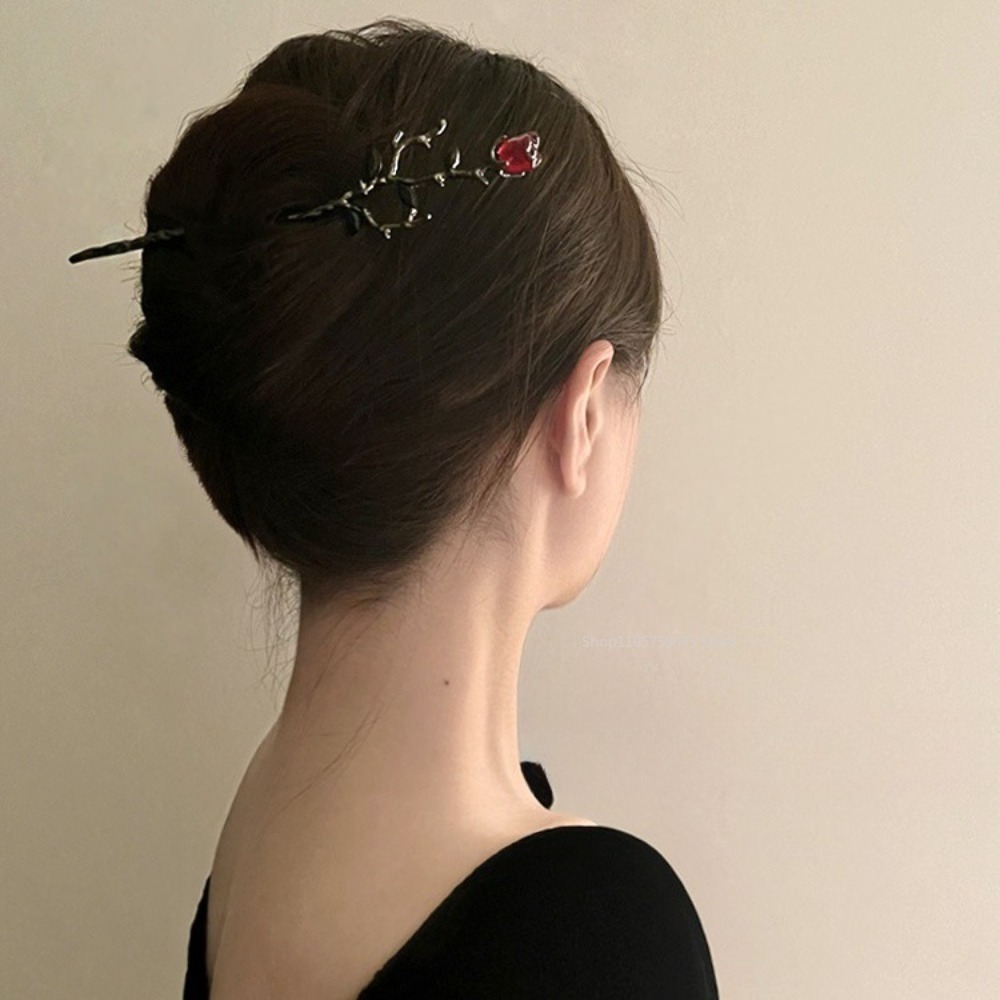 Vintage Metal Red Rose Flower  - Vintage Tech Accessories 评论和价格