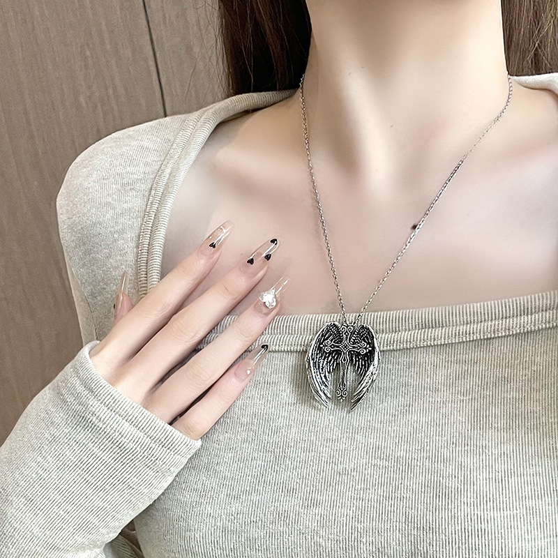 Vintage Angel Wings Cross Pend - Vintage Tech Accessories 评论和价格